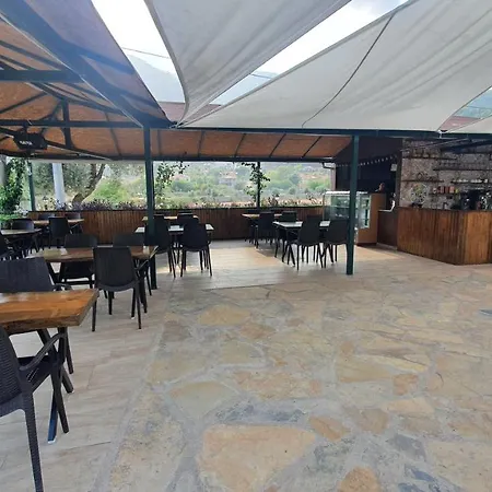 Olive Tree 公寓式酒店 穆拉